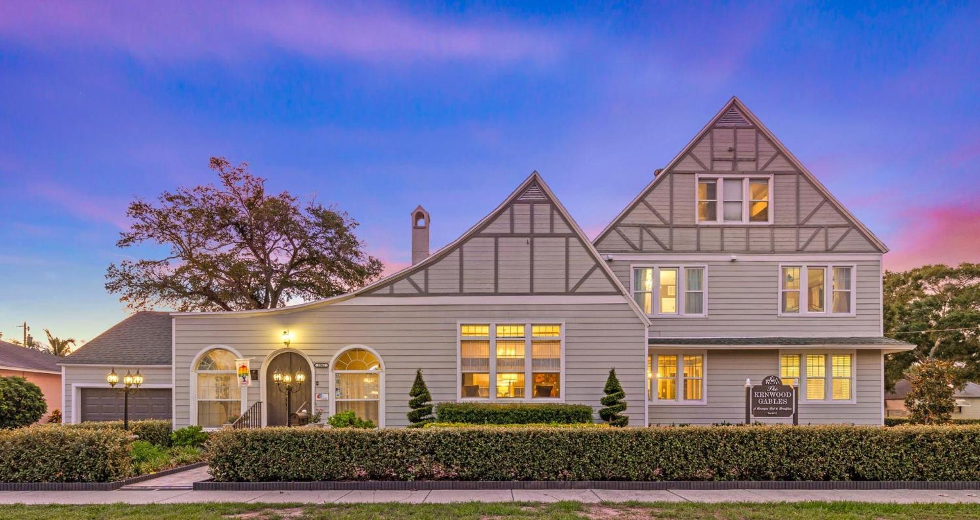 The Kenwood Gables Bed and Breakfast St. Petersburg Exteriör bild